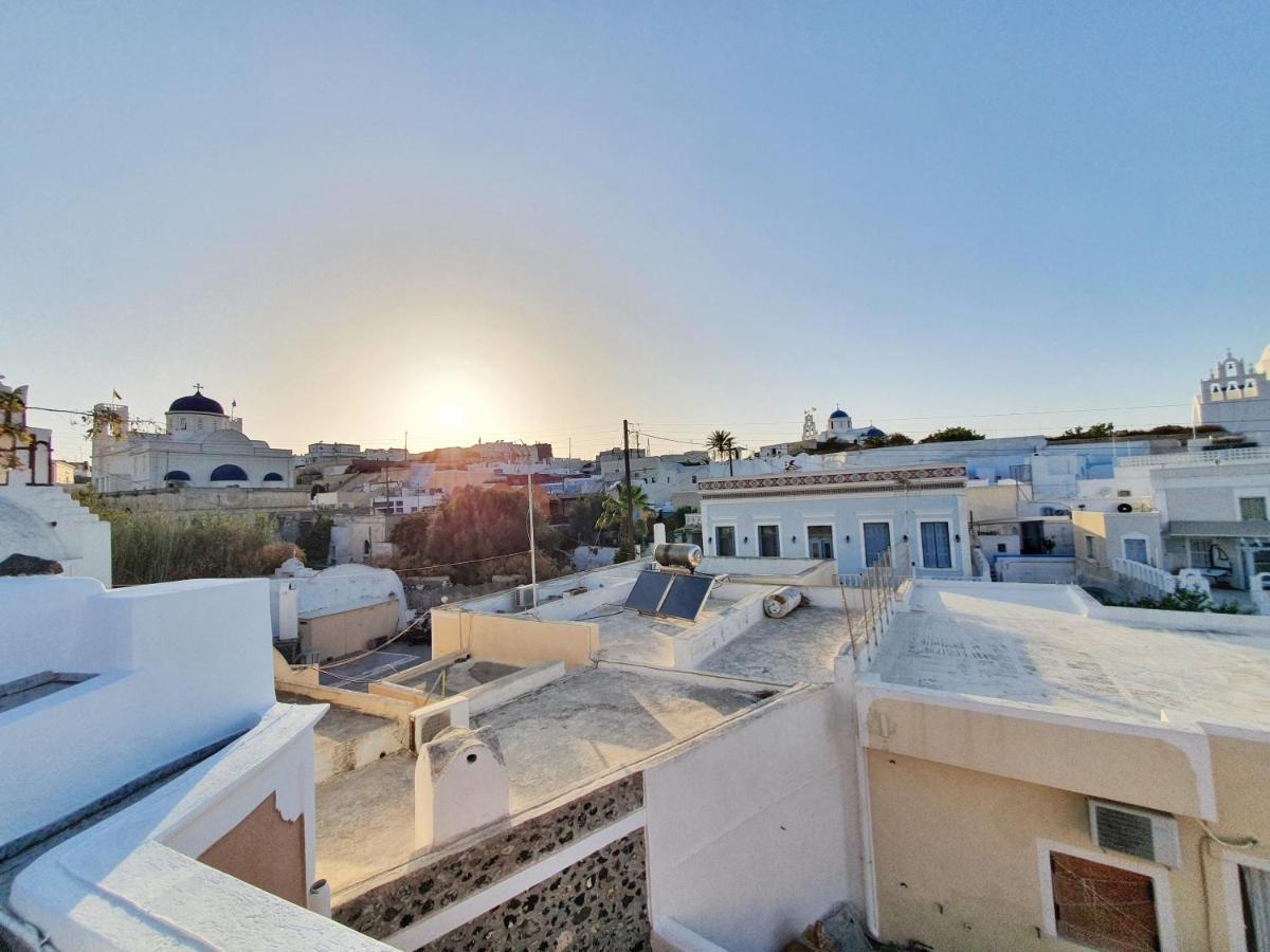 Navita Cave Houses Fira  Exterior foto