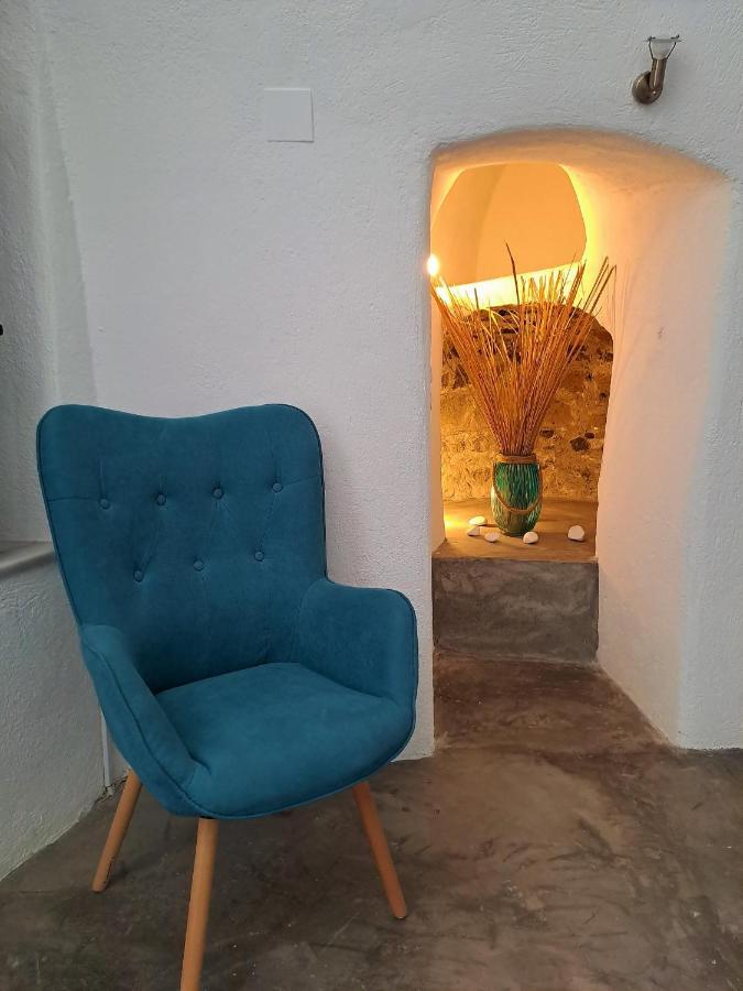 Navita Cave Houses Fira  Exterior foto